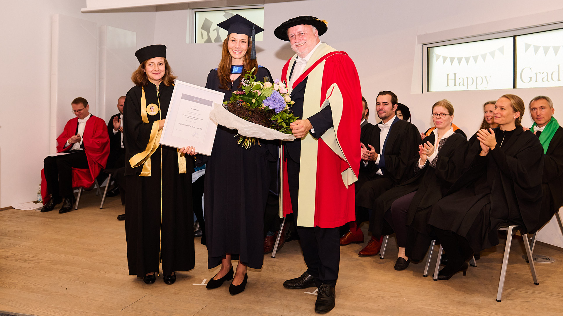 Lea Rüsch receives dissertation award